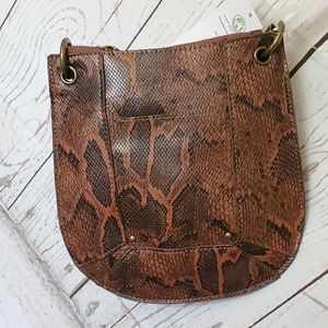 Time and Tru women's recycled materials vinyl Bentley crossbody bag brown